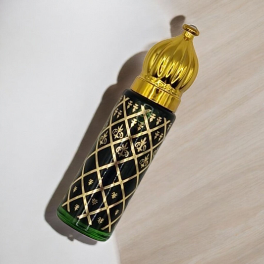 MUSC NOIR HYPNOTISANT – L'INTENSITÉ À L’ÉTAT PUR